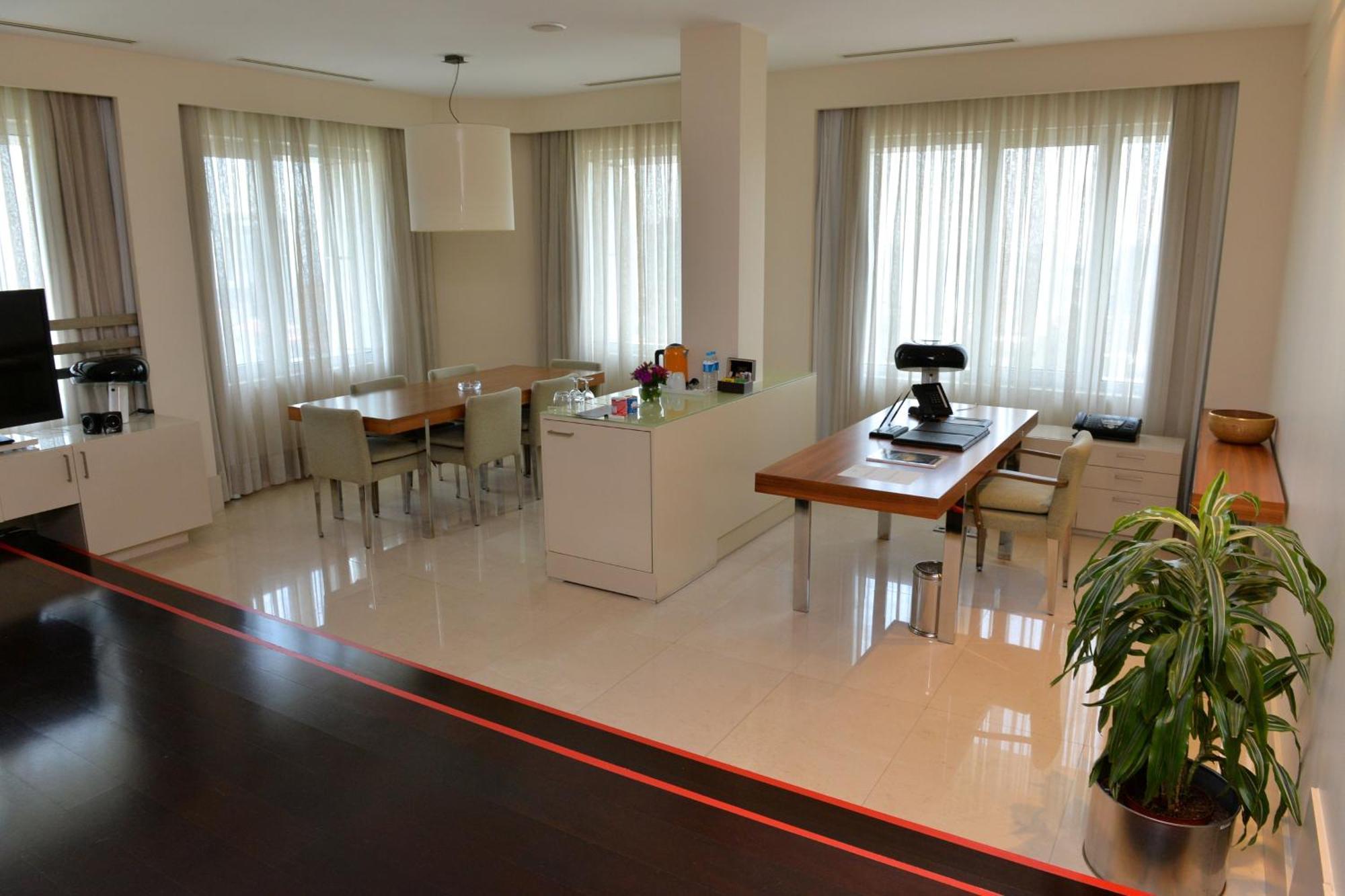 Dedeman Otel İstanbul